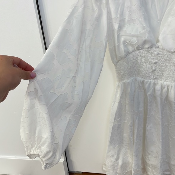 Dress - Picture 5 of 8